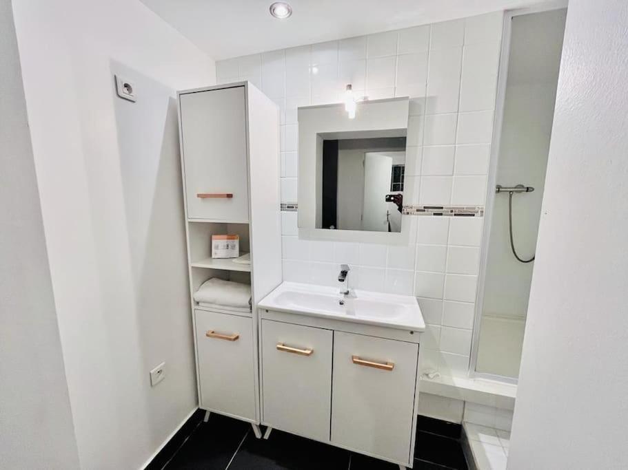 Appartement Elegant - 12Min Cdg Dammartin-en-Goele Extérieur photo